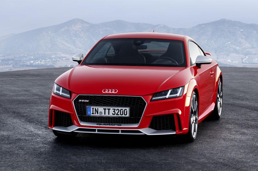  Audi TT RS Coupe (8S) 2016 года  (WW) (фото 23 из 57)